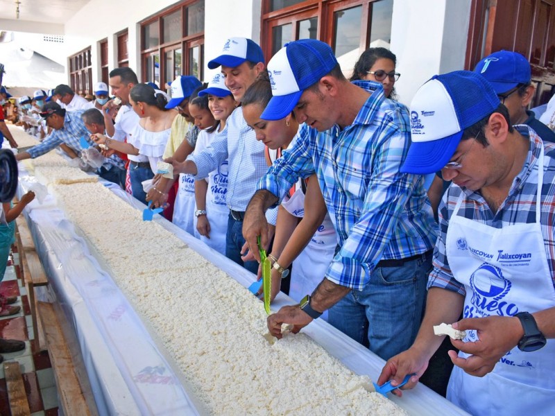 Invitan a feria del queso, buscarán romper récord