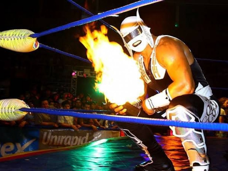 Invitan a lucha libre este sábado en el Gimnasio Municipal