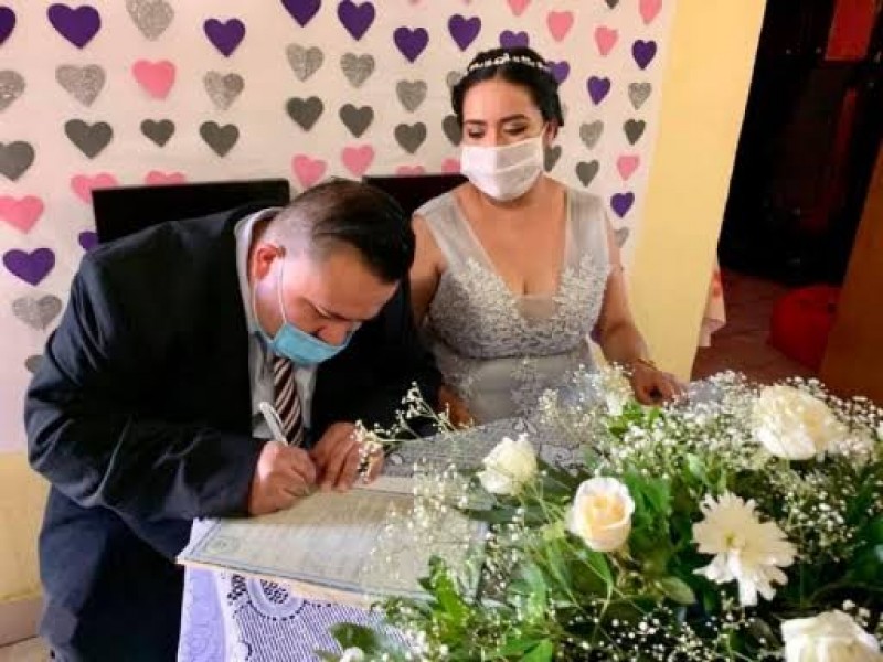 Invitan a participar en matrimonios colectivos en Ixtlahuacán