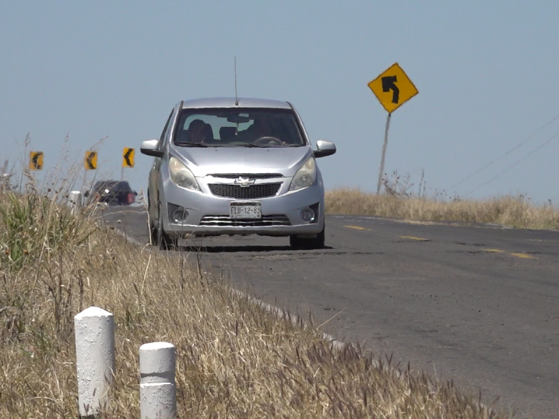 Invitan a ser cuidadosos en compra de seguros de automovil