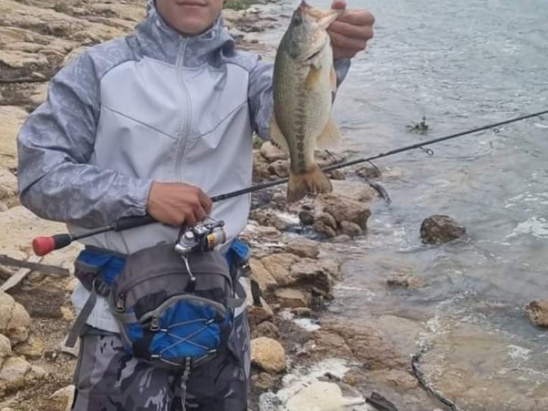 Invitan al primer torneo de pesca en presa Cointzio