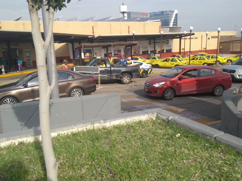 IQT monitorea a taxistas en la terminal