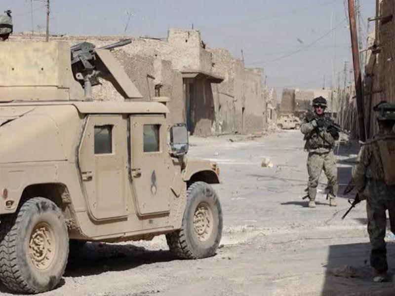 Irak anuncia la salida de tropas extranjeras y celebra 