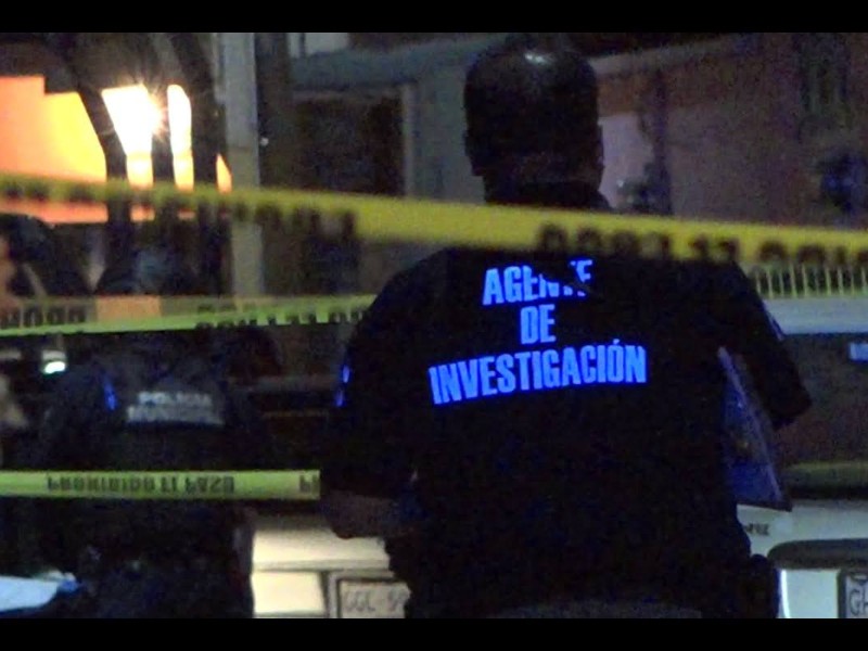 Irrumpen en domicilio y atacan a su víctima en la Albino García