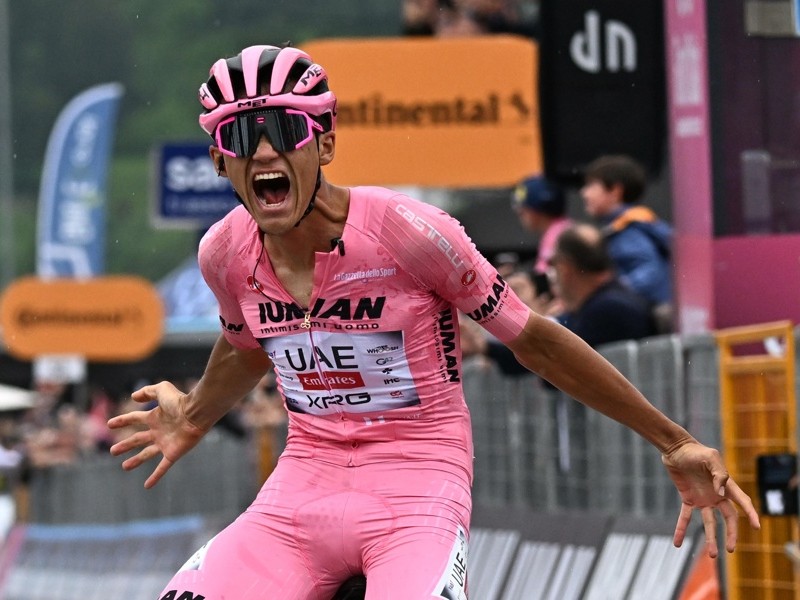 Isaac del Toro gana etapa 17 del Giro de Italia