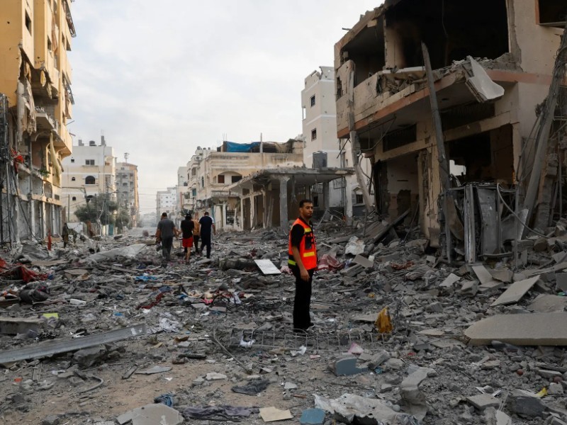 Israel aprueba alto al fuego; espera liberación de rehenes