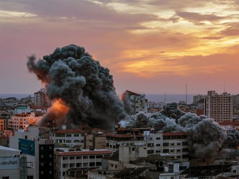 Israel prosigue con ataques aéreos 