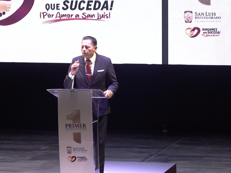 Iván Sandoval rinde su primer informe de Gobierno y anuncia nuevas obras