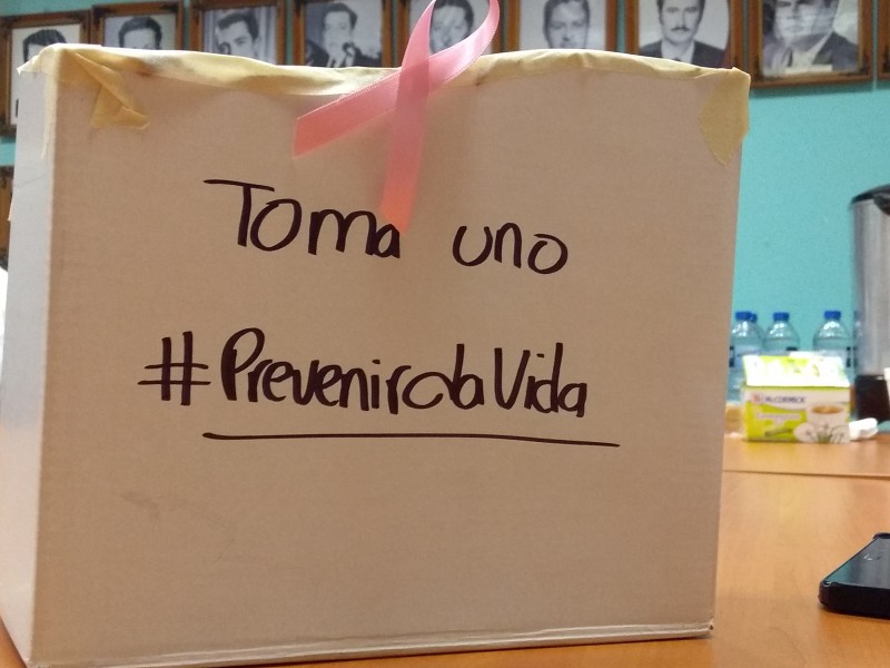 Jaconenses cierran filas contra el cáncer de mama