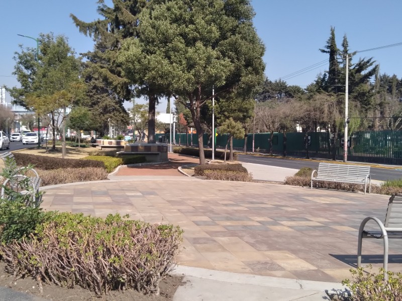 Jardín lineal de Metepec en el abandono