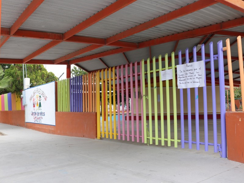 Jardínes de niños suspendieron clases en paro de mujeres