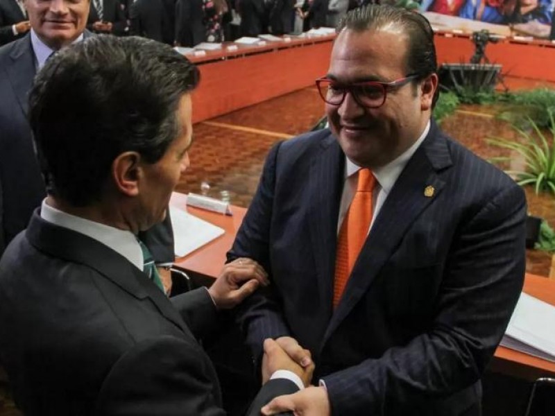 Javier Duarte entregó un Ferrari a EPN, según Lozoya