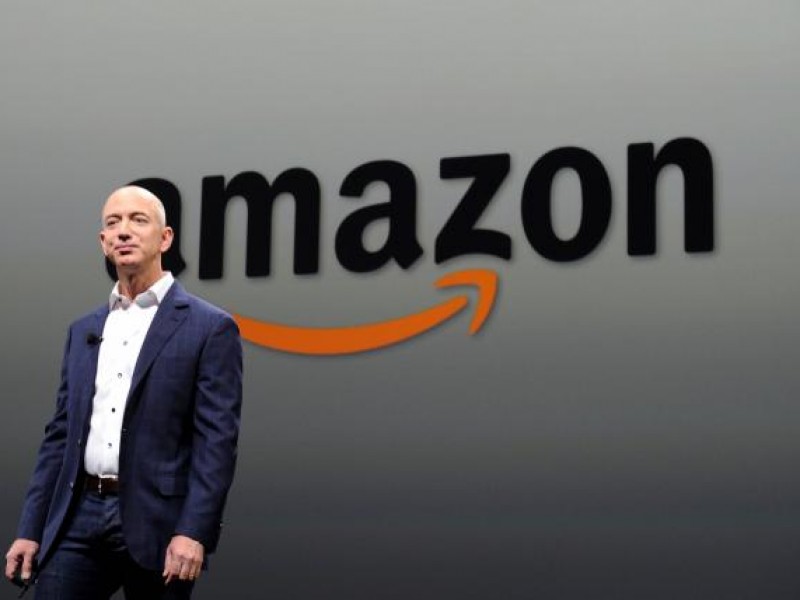 Jeff Bezos deja su puesto como CEO en Amazon