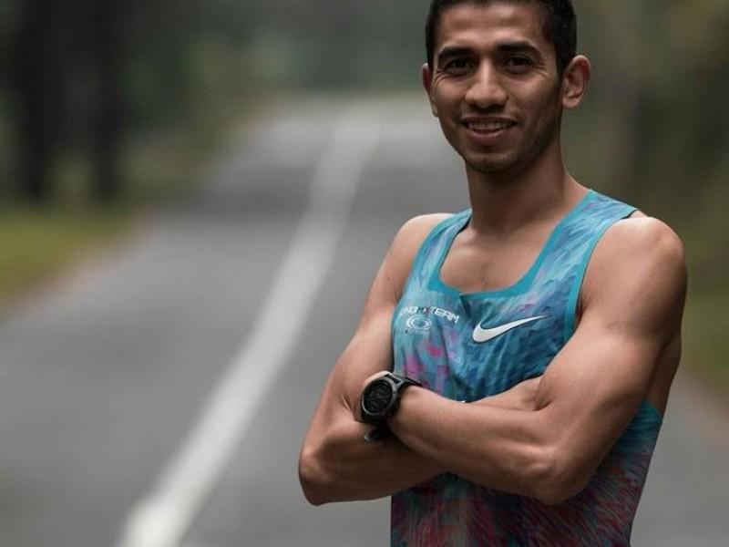 Joel Orozco se prepara para Maratón de Valencia España