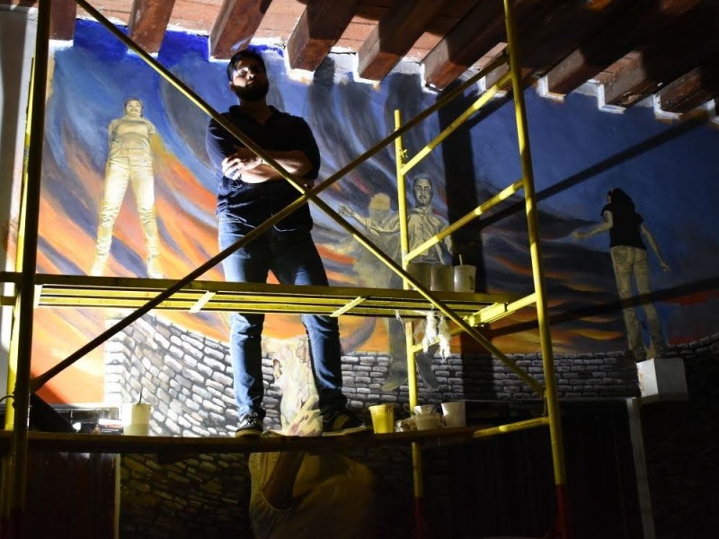 Jorge Robles embellece la Villa de Ahome con sus murales