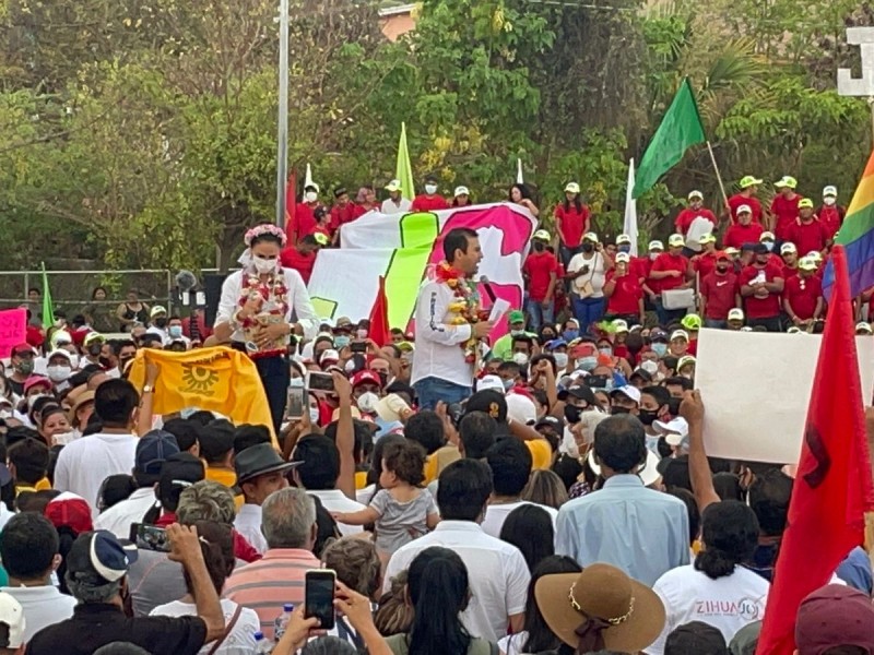 Jorge Sánchez cierra campaña proselitista ante miles de personas