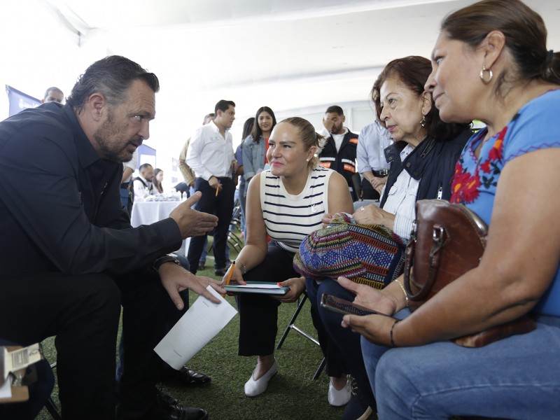 Jornada Aquí Contigo da respuesta a habitantes de Epigmenio González