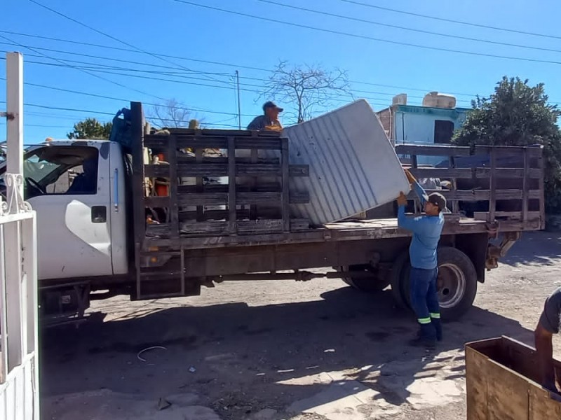 Jornada de descacharre en colonias de Guaymas