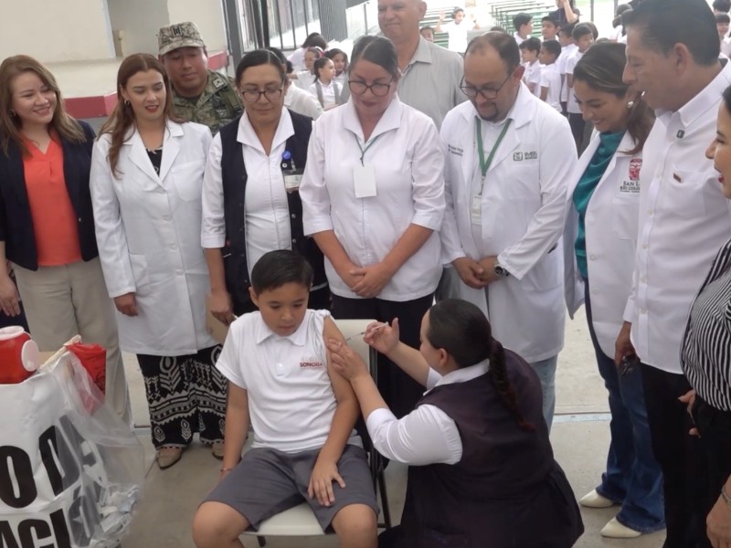 Jornada de vacunación contra el Papiloma Humano en primaria