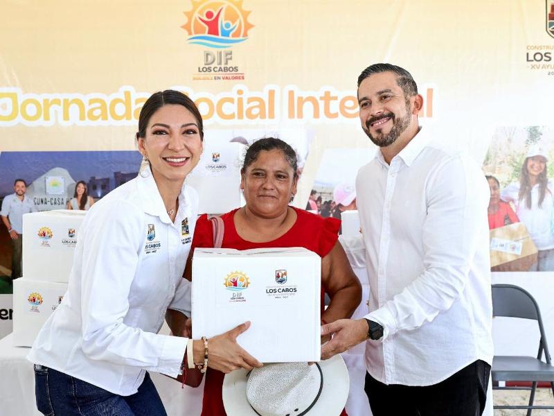 Jornada Social Integral realizada en San José del Cabo