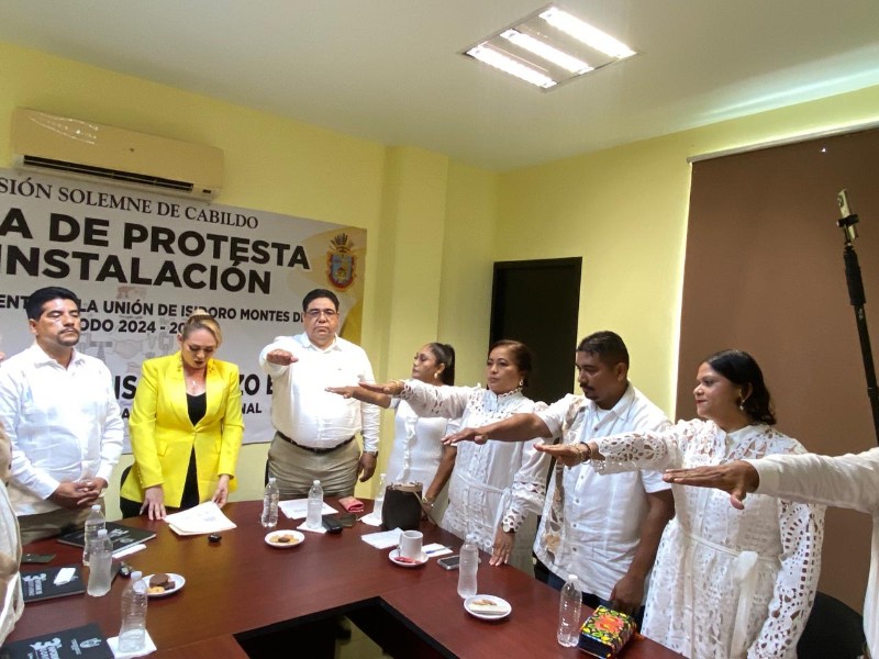 José Francisco Suazo rinde como presidente de La Unión