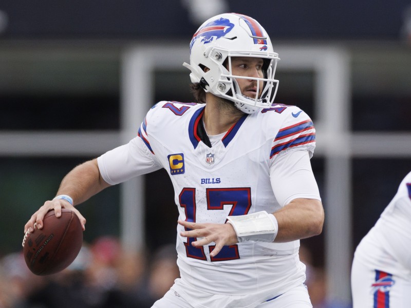 Josh Allen y los Bills vencieron 24-18 a Buccaneers