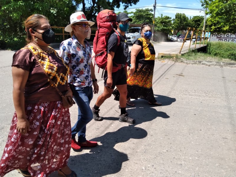 Joven mexicano recorrerá caminando las 7 maravillas del mundo