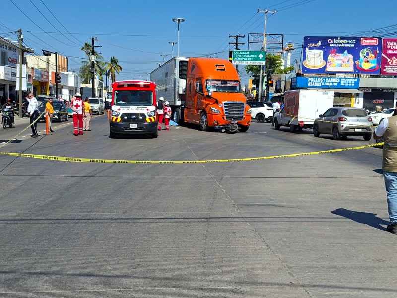 Joven Motociclista muere tras accidente en Mazatlán Joven Motociclista muere tras accidente en Mazatlán