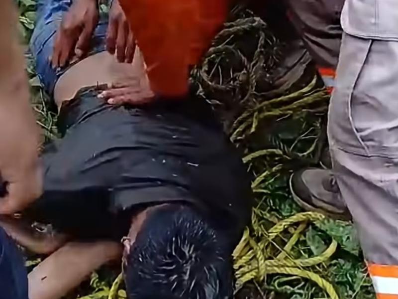 Joven pierde la vida al ser arrastrado por río desbordado