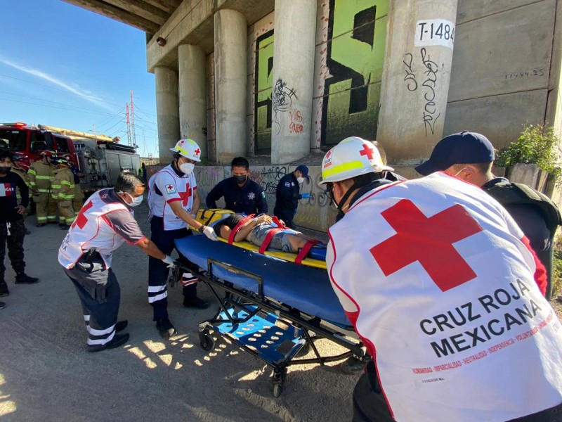 Joven saltó del puente Aguamilpa en Tepic