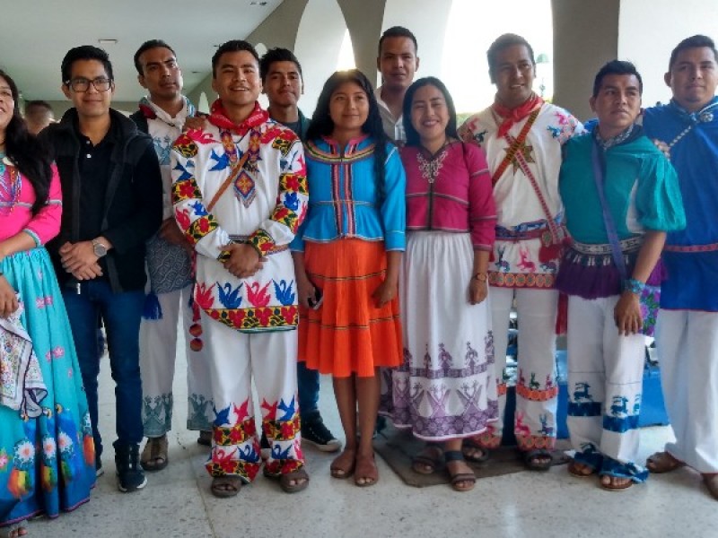 Jóvenes indígenas buscan empoderarse y transformar sus comunidades