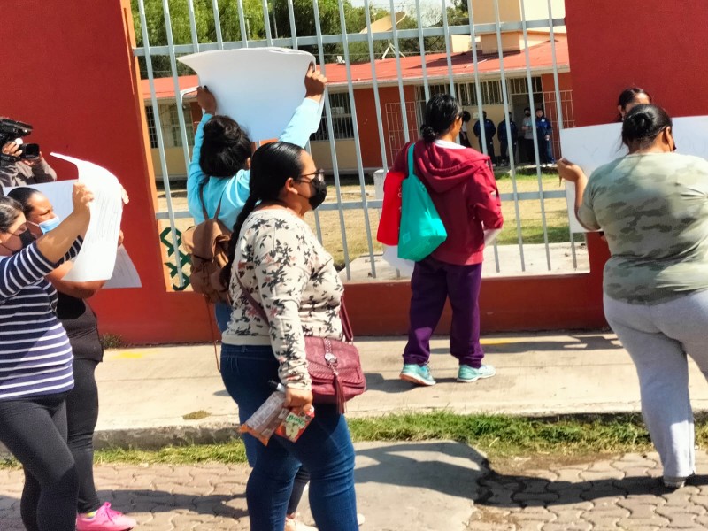 Juanito sigue en shock tras ser quemado en la escuela