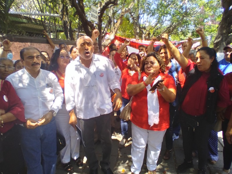 Jubilados y pensionados tomarán parte en elección sindical magisterial