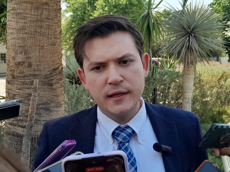Julio Cesar Piña pide voto lagunero para convertirse en Magistrado