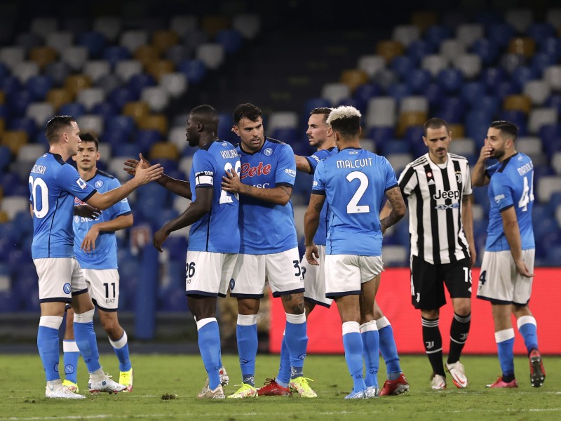 Juventus sigue sin ganar y el Napoli es líder