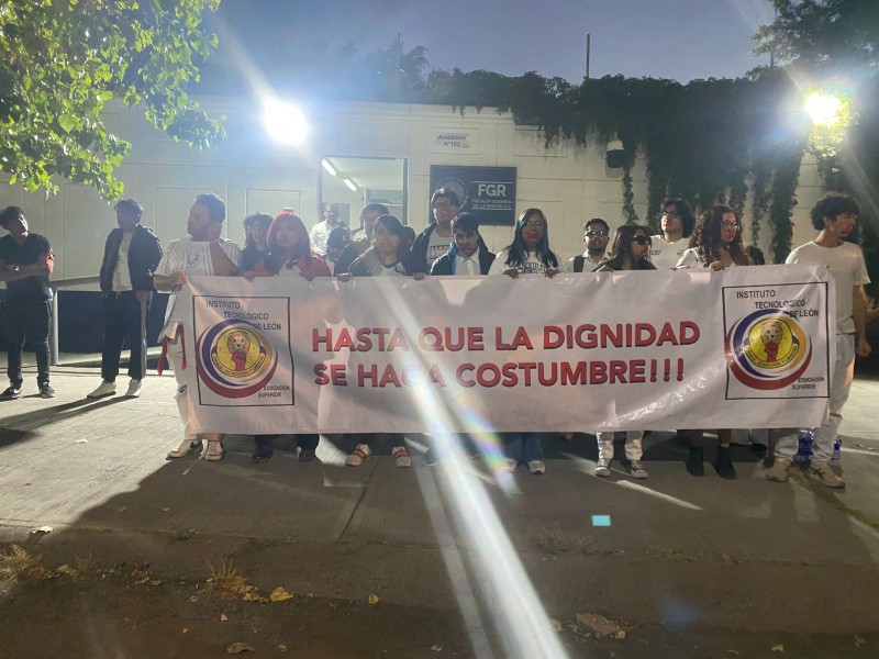 “La alcaldesa debe hacer uso de la fuerza pública correctamente”: Alumnos ITL