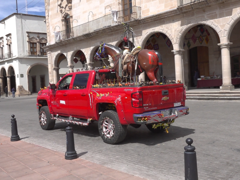 La camioneta viral de tiktok en las calles de durango