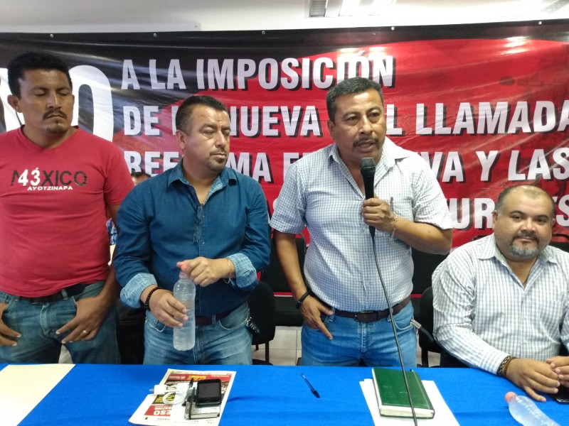 CNTE en Chiapas amaga con bloqueos carreteros