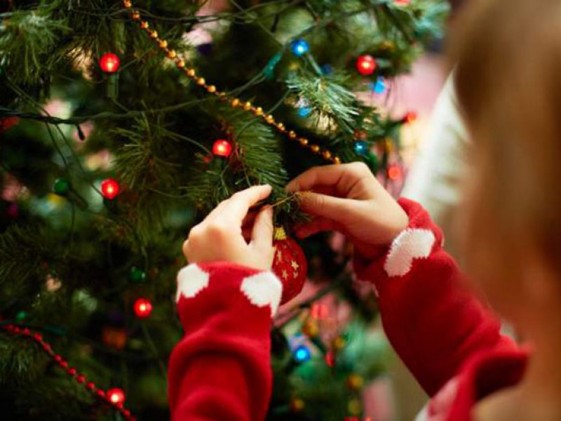 La decoración navideña provoca felicidad en las personas