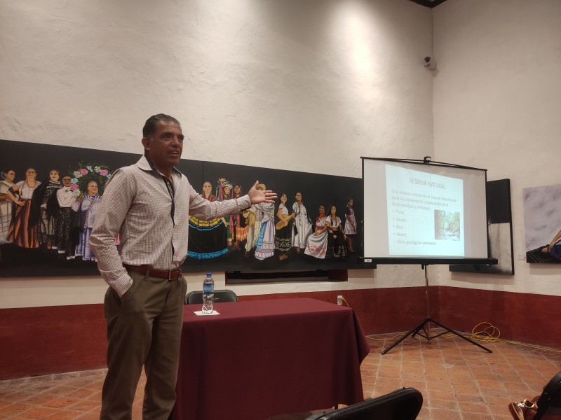 La importancia de las reservas naturales; un conversatorio en Querétaro