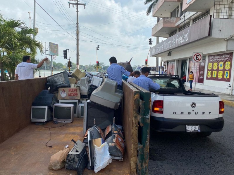 La mala disposición de electrónicos representa riesgos para la salud