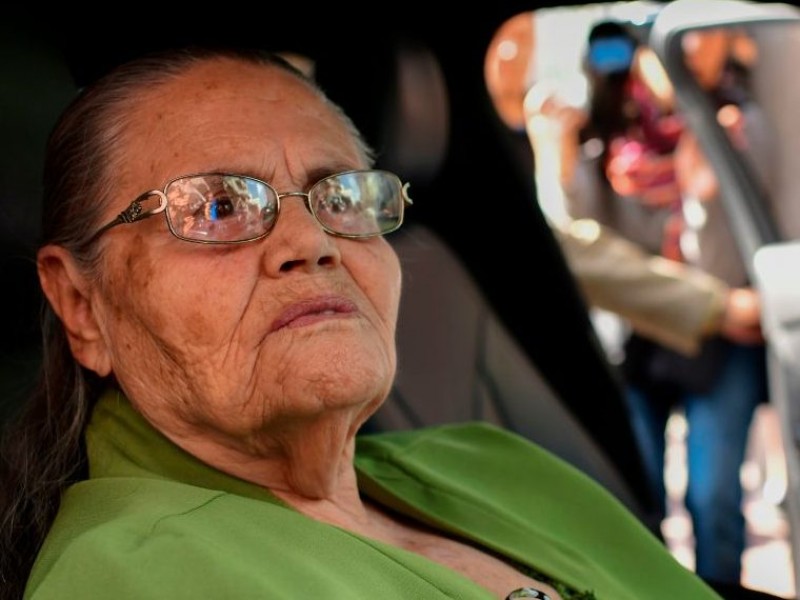 La mamá del Chapo Guzmán, de 93 años, tiene Covid-19