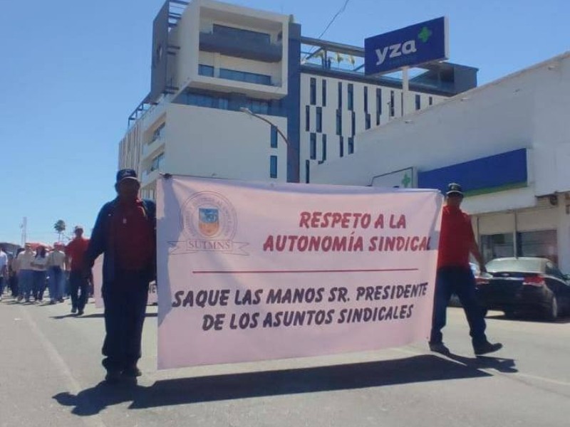 Sindicato de Navojoa logra respaldo internacional por atropellos del Ayuntamiento