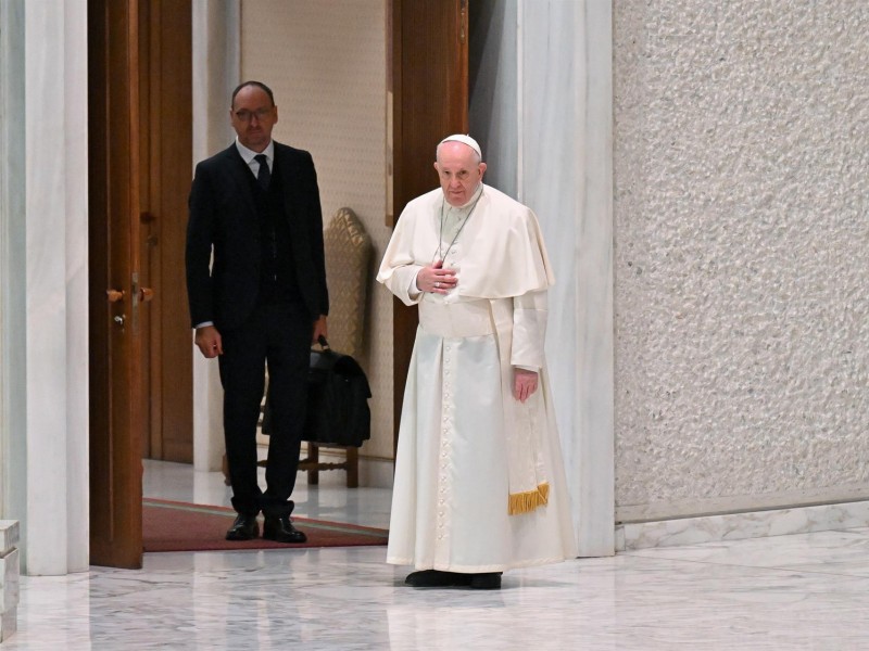 La pandemia no justifica inseguridad laboral: papa Francisco