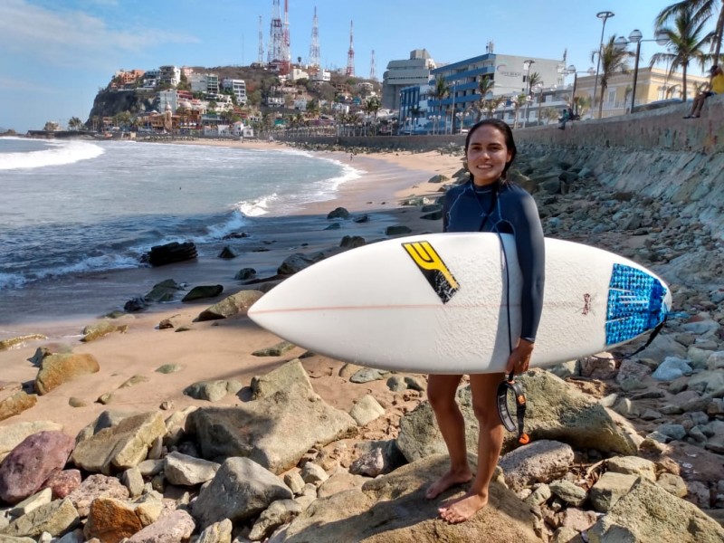La práctica del Surf como alternativa en Mazatlán