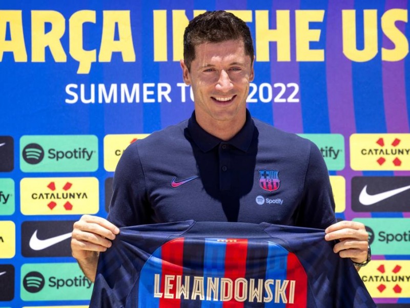 La presentación de Lewandowski será en el Camp Nou