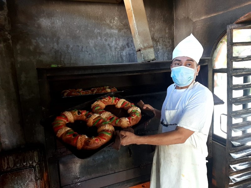 La “Rosca de Reyes”; producto único elaborado por artesanos panaderos