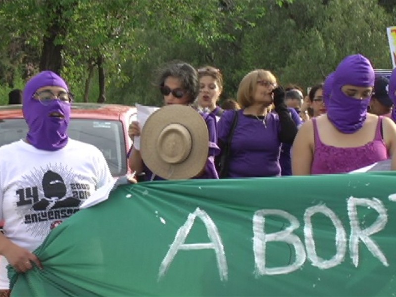 Debaten organizaciones en Zacatecas por análisis de despenalización del aborto