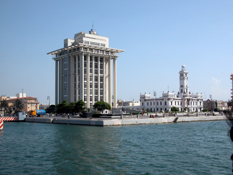 La Torre PEMEX un ícono del Puerto de Veracruz