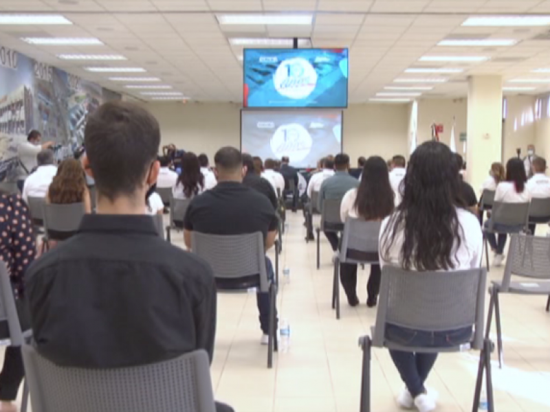 La Universidad Tecnológica celebra su décimo aniversario en SLRC